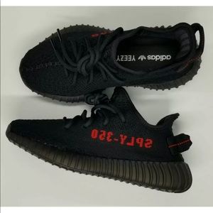 NWT- Adidas Yeezy Boost 350 V2 Bred
